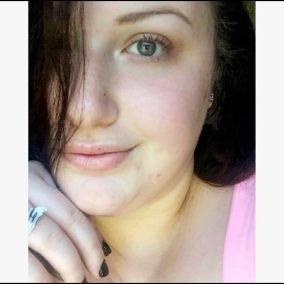 🖤Posh Ambassador🖤 Keryn - Picture 6 of 16